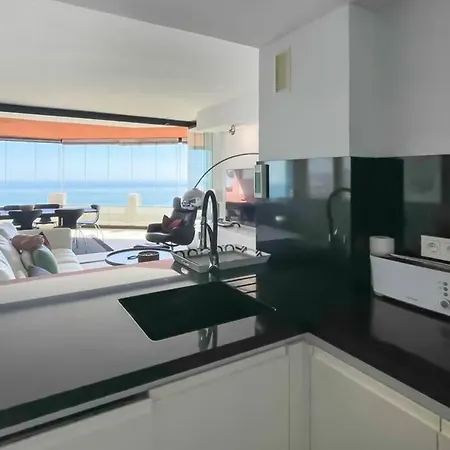 28-luxury Penthouse With Stunning Views Benalmadena! 아파트
